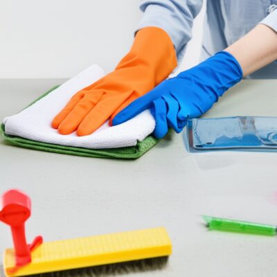 Dự Toán Vệ Sinh Công Nghiệp Chi Tiết: Bóc Tách Mọi Chi Phí Bạn Cần Biết